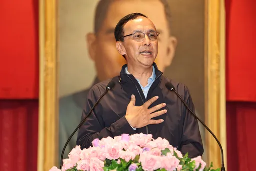 民進黨論文抄襲連環爆！朱立倫長嘆一口氣　要蔡英文「做這件事」