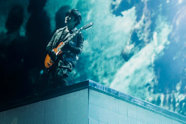 五月天現場妙語如珠。相信音樂提供