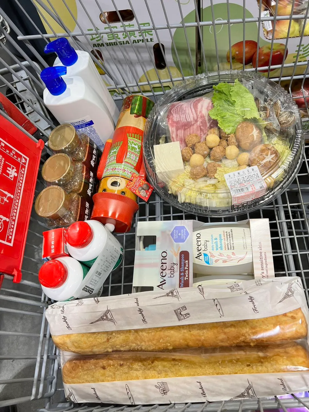 右下角的三樣商品已結完帳,一不注意可能遭竊。翻攝自Costco好市多 商品經驗老實說
