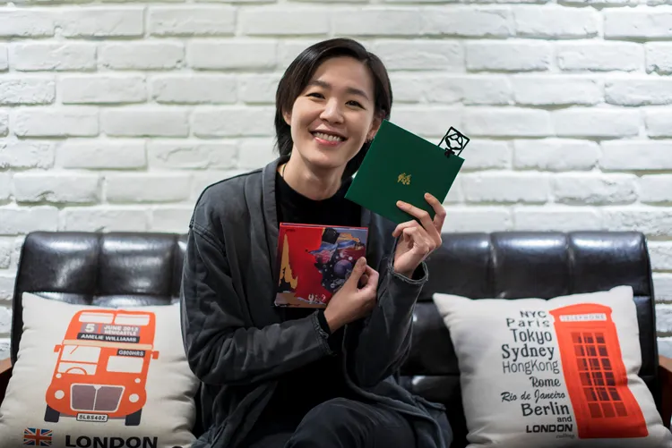 安溥實體新專輯終於上市，本周演唱會將送禮物給買票的粉絲。聯成娛樂提供