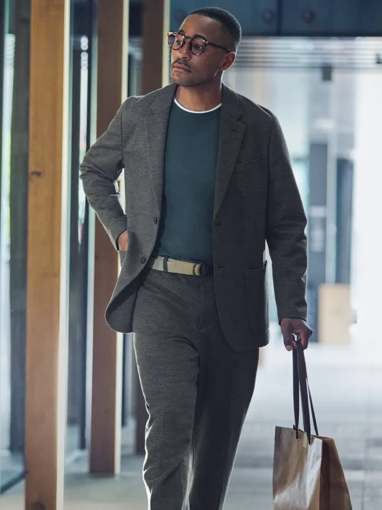 男裝HEATTECH棉質 EXTRA WARM極暖圓領T恤（9分袖），特價590元。業者提供