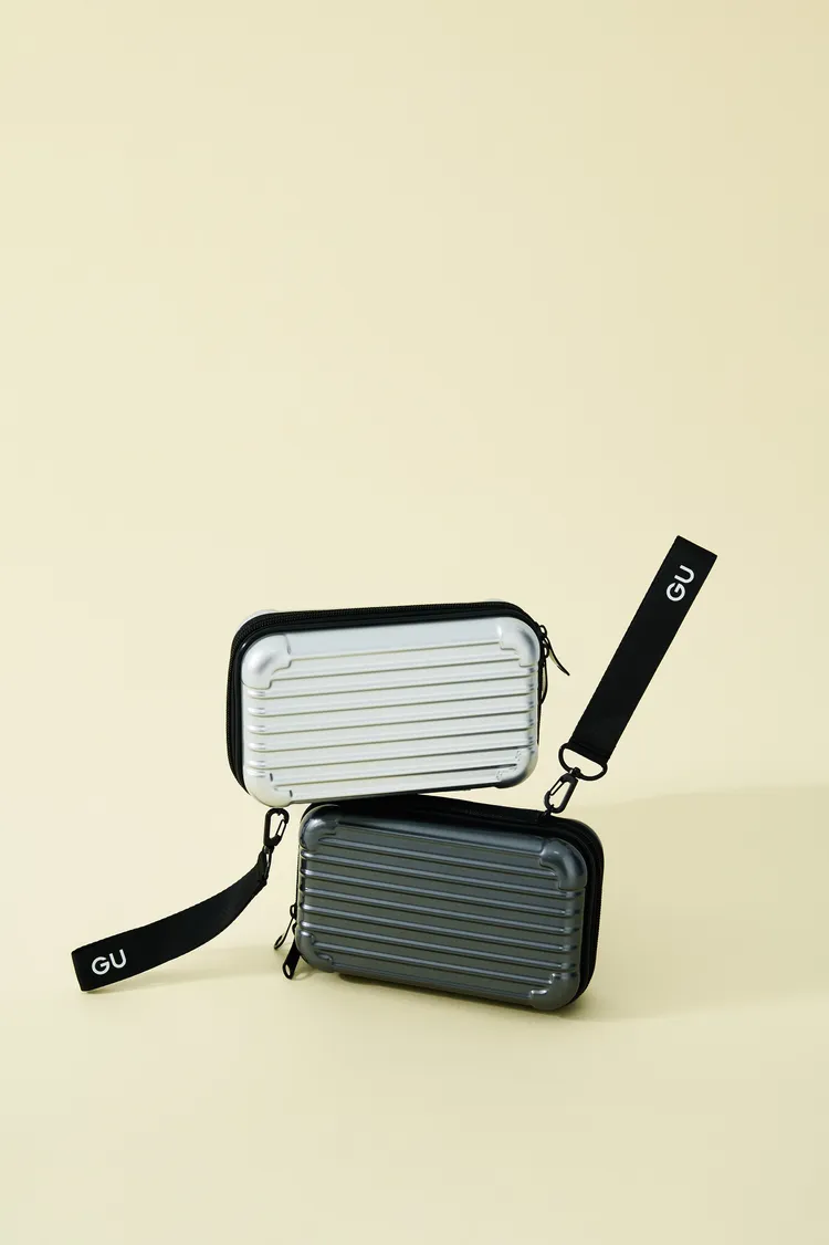 12/2至12/4，只要於GU實體店舖或網路商店單筆消費滿1500元即可獲得「極優旅行小包」乙個。業者提供