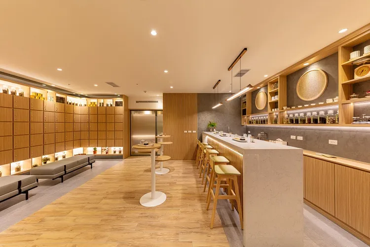 提供旅人休憩放鬆的公用空間。小鹿文娛提供