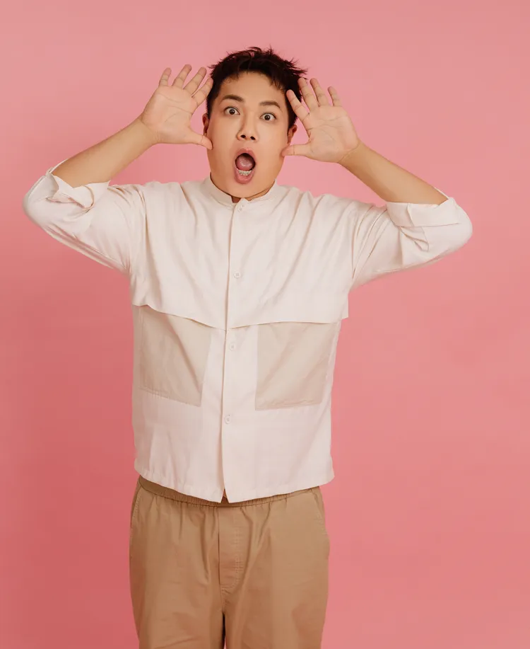 關韶文明年要做正顎手術。關韶文工作室提供