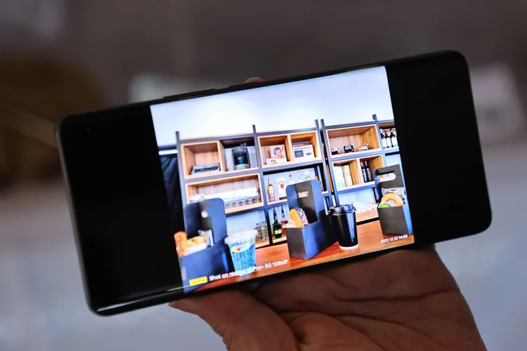 一億畫素實拍。翁玉信翻攝