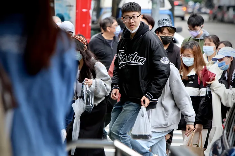 王必勝表示，如果大家都很自律或自主防疫做得很好，不排除加速開放。林林攝