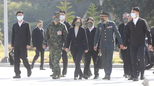 考潭營區新建營舍啟用 蔡英文寫耶誕賀卡祝福「入新厝」