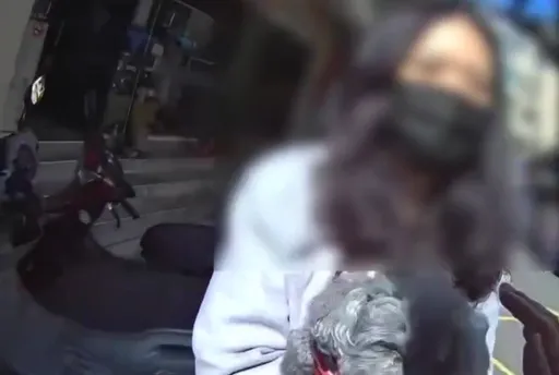 正妹空服員懸賞10萬！愛犬走失穿梭馬路險象生　抱回狗狗當下哭了