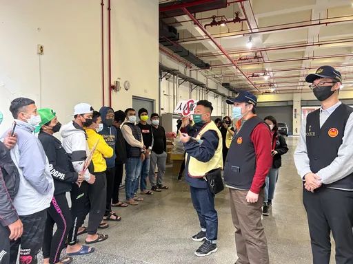 3印尼籍漁工這原因沒了證件又丟工作 基隆警供管道幫續留台灣打拼