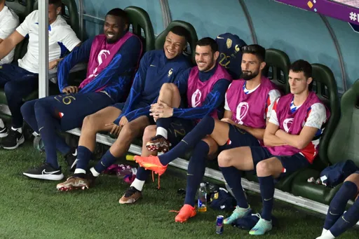 抓戰犯?法媒曝法國隊內確實內訌 這個人板凳區怒噴先發球員