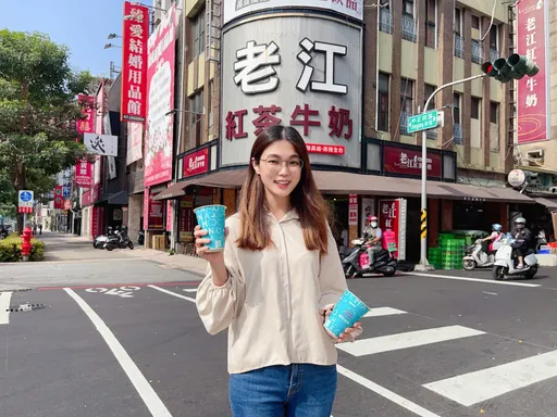 高雄老店啖懷舊味!穿古裝帶古物拍照上傳IG 抽豪華住宿券