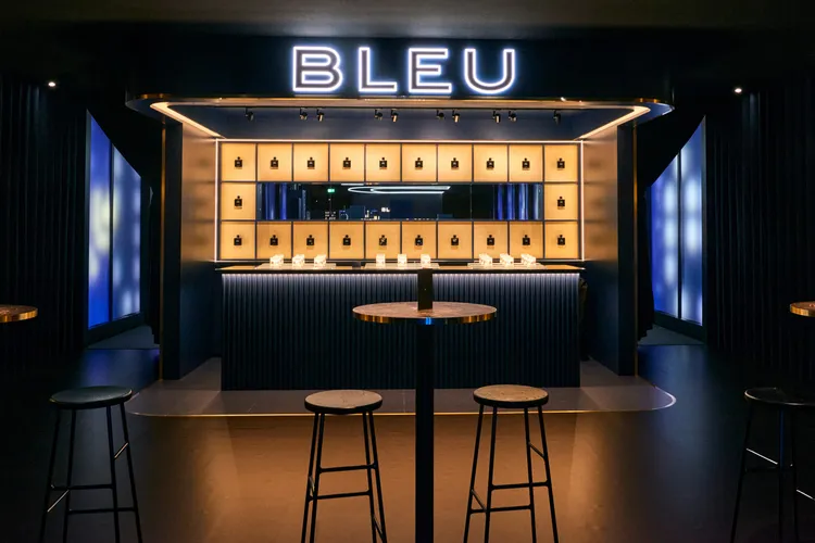 藍色男性香氛區。品牌提供