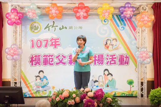 纳骨塔工程拿回扣 前竹山镇长罪证不足无罪、主秘却惨了