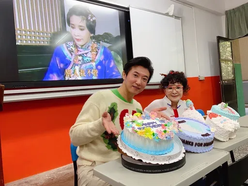 81歲美魔女用水晶肥皂洗嫩臉 邀陳鴻交手舞台劇