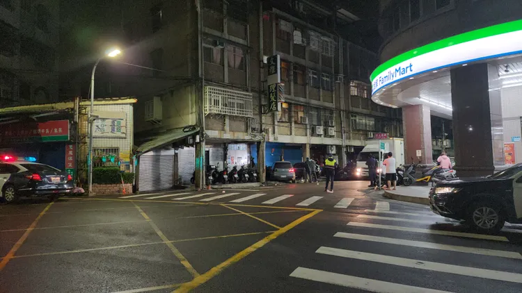 車禍發生地點在新莊區雙鳳路上。黃仲瑜攝