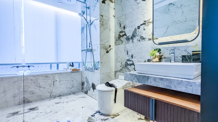 柏鴻君臨樣品屋衛浴。趙世平攝