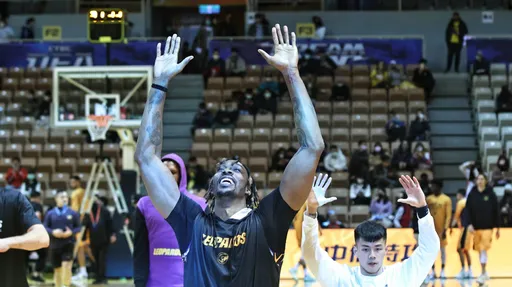 球隊5連敗霍華德搞笑依舊 竟說要靠這台灣美食對抗寒流