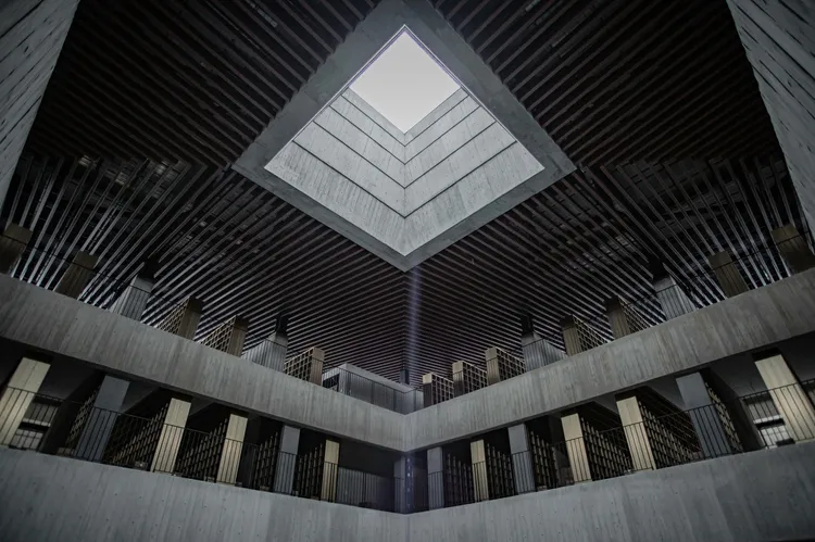 新竹市「大坪頂納骨塔工程－永恆之丘」榮獲第22屆金質獎特優。新竹市政府提供