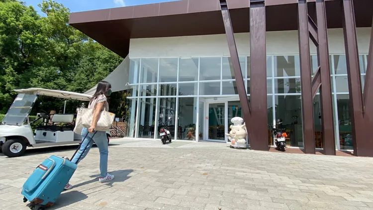 豪華露營區鎖定想悠閒過年的族群。孫英哲攝