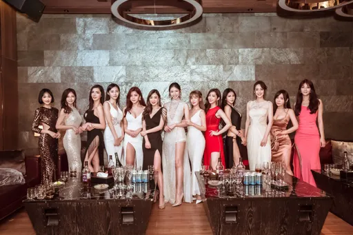 跟電影演的一樣！網紅直播主世界盃輸球賠光光　動念陪酒撈金