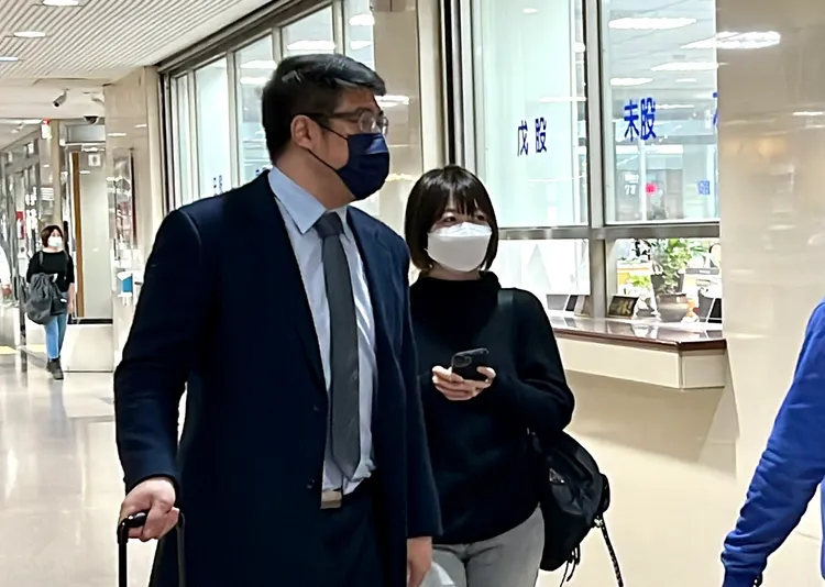 醫師薛雅蓮（右）。陳彩玲攝