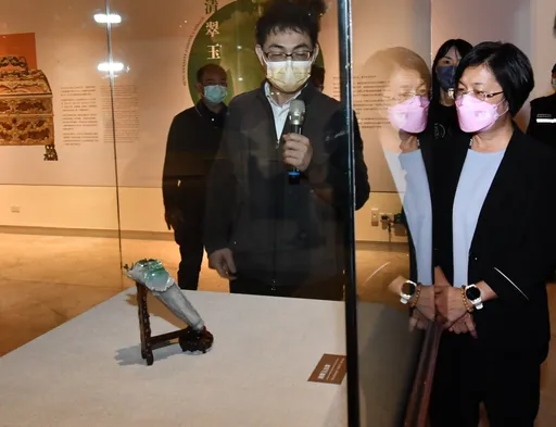 故宫国宝彰化二度出巡 挂头牌展出「清翠玉白菜」