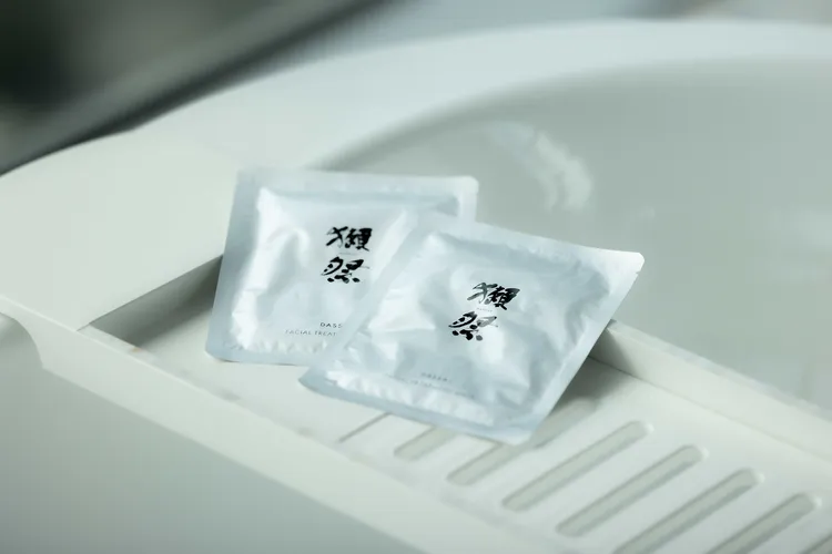 入住賓客享有推出即造成轟動、冬季保濕效果顯著的獺祭面膜。業者提供