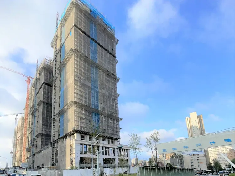 介壽都市更新基地因鄰近竹科，開發漸趨成熟，反應市場交易價格，為新竹市漲幅較大區域。新竹市政府提供