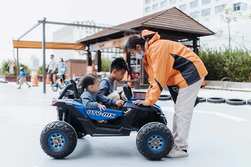 台南人氣親子飯店推耶誕驚喜 預定聖誕饗宴免費暢玩500坪戶外樂園