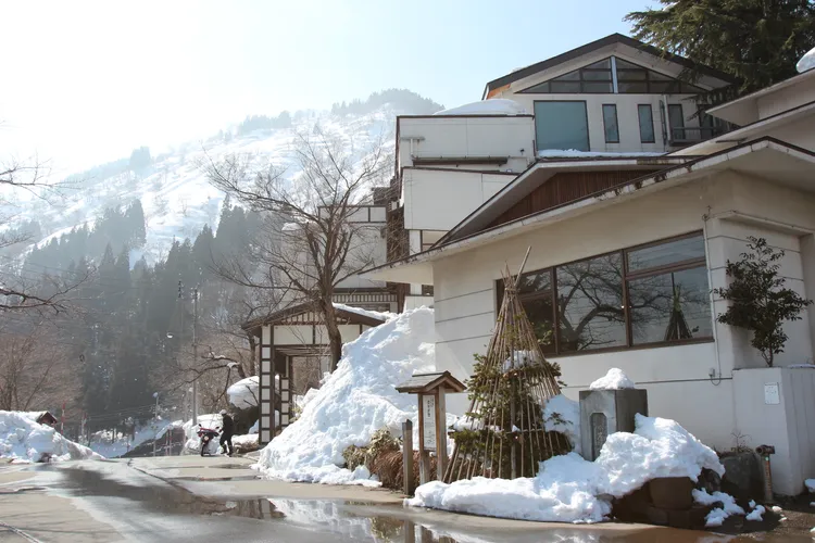 日本作家川端康成的《雪國》一書描寫的便是「新潟」。黃盈甄攝
