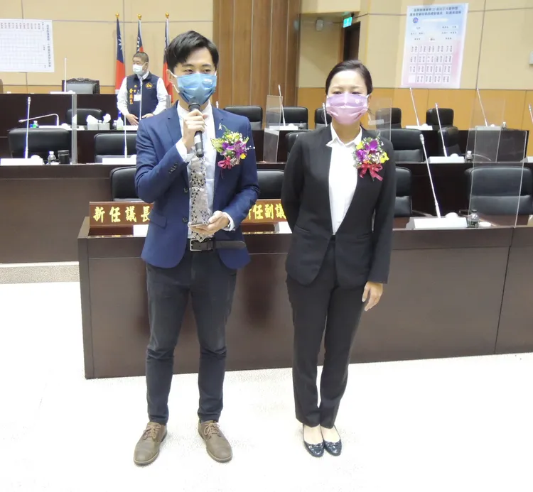 苗栗縣無黨籍議員曾玟學（左）、陳品安（右）搭配參選正副議長各獲兩票。民眾提供