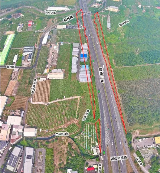 增設橋頭科學園區匝道及聯絡道工程北段現況。高市府提供