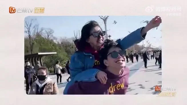 王大陸和蔡卓宜約會黏TT。翻攝《哎呀好身材》