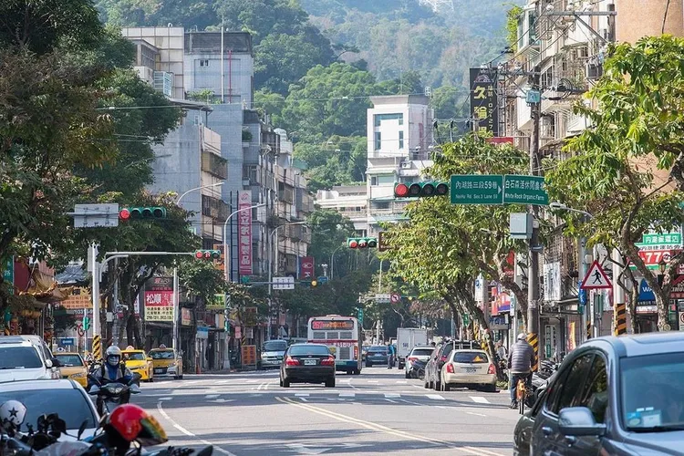 內湖有內湖科技園區、捷運建設議題加持，房市長期看好。資料照