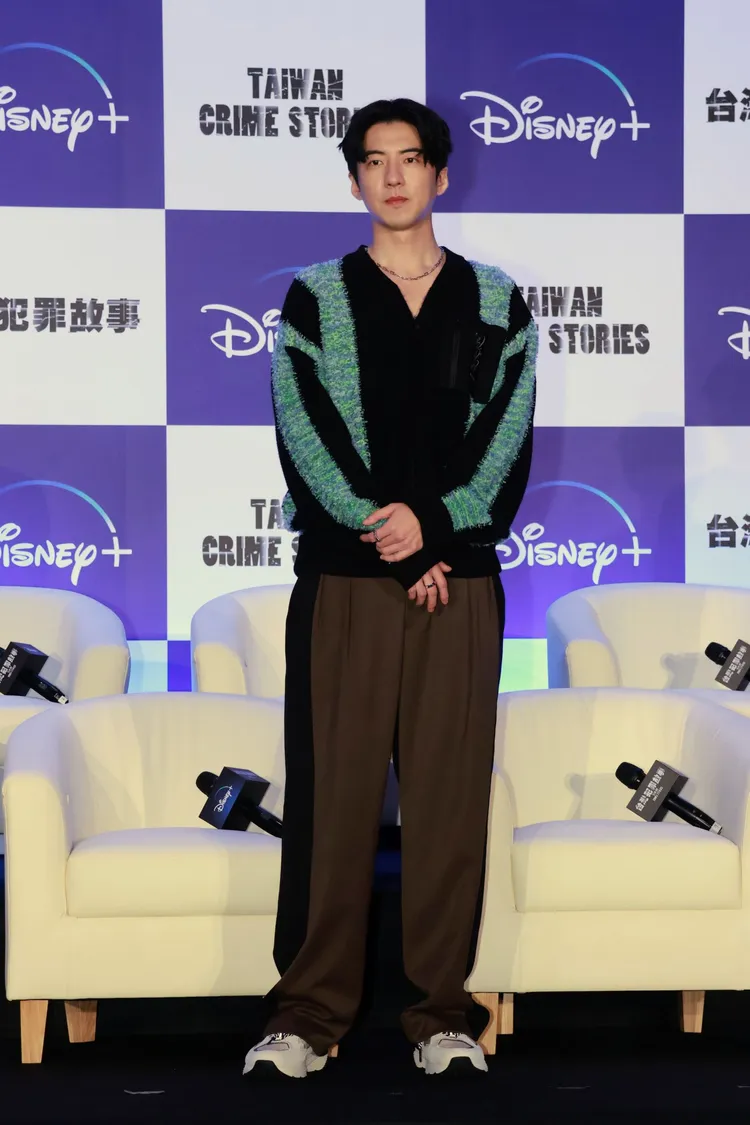 傅孟柏嘔透露拍攝的那個月都不想照鏡子。趙世平攝