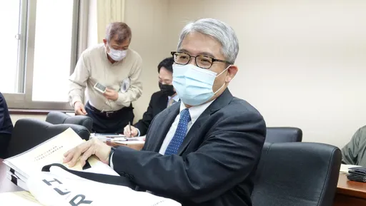 在大聲什麼啦!鄭麗文跳針狂罵4分鐘 花敬群崩潰:好好講話!