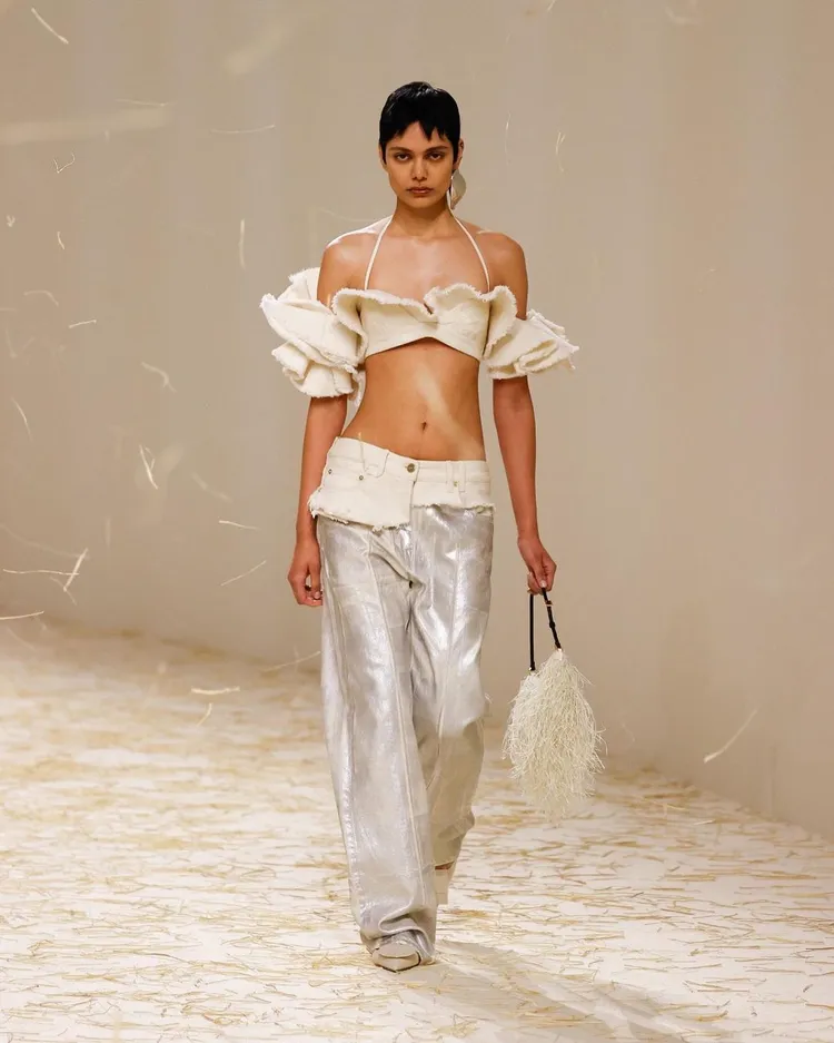 JACQUEMUS 2023春夏系列大秀。翻攝jacquemus IG