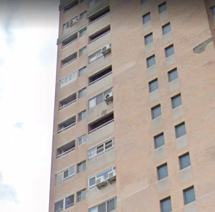 主管機關建議，安裝前應詢問管委會同意，另外中古社區，規約應提前修改明訂統一規範，防患未然。資料照片