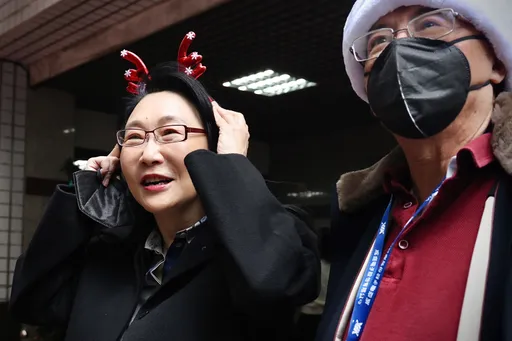 王雪紅樂觀看明年展望 「VR是龐大的兆元產業、不受科技戰影響」