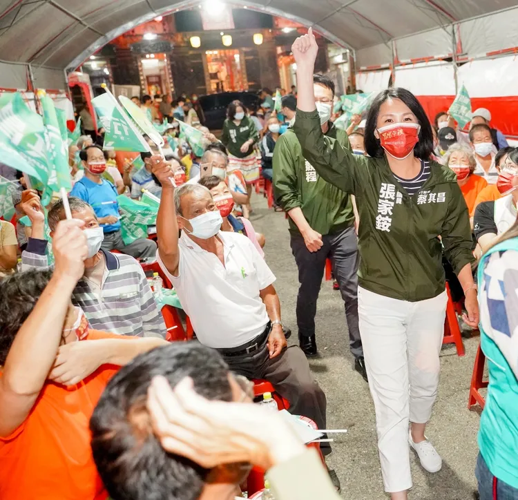 民進黨台中市大肚、烏日、龍井區市議員張家銨本屆順利當選連任市議員。資料照片