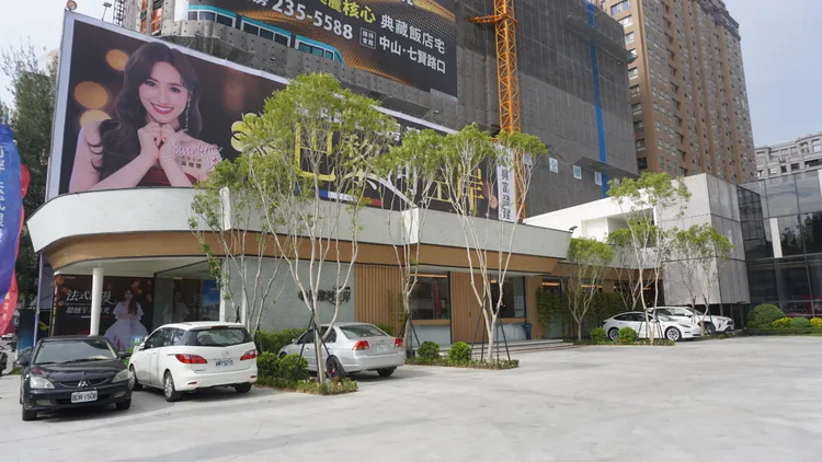 興富發集團未來高雄仍有不少指標案進場，而目前房價也將挑戰各區行情。葉家銘攝