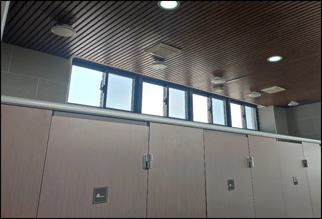 導入廁間久佔及氣味偵測器。西拉雅風管處提供