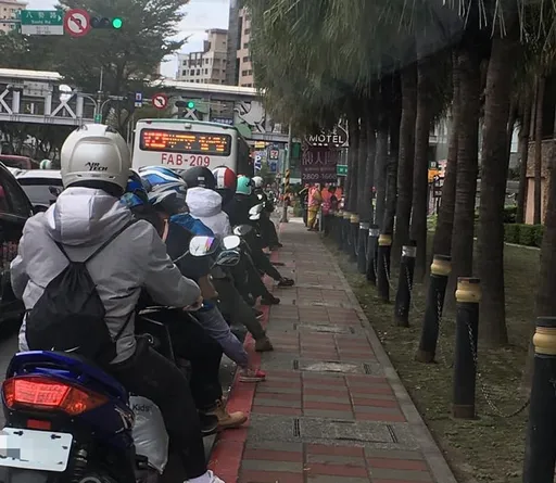 韓國滿街型男！台灣人為何穿那麼隨便？　網友大逆風揭一關鍵因素