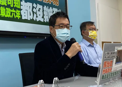 徐巧芯喊「世代交替」爭立委　費鴻泰喊話「多為黨想一想吧」