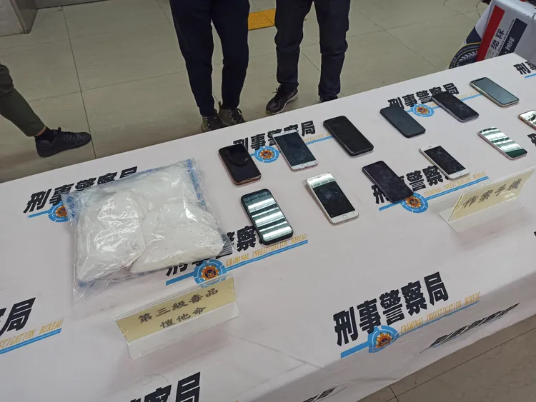 警方破獲毒品案，追查出人蛇集團販運人口智柬埔寨。翻攝畫面