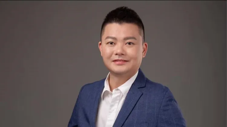 曾任國民黨高市議會黨團總召的曾俊傑，今發表聲明退出國民黨。翻攝曾俊傑臉書