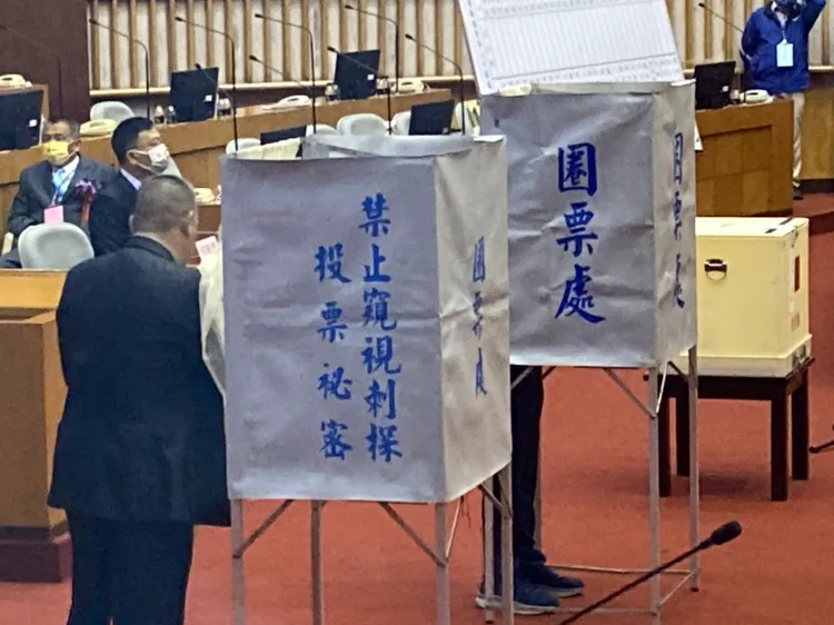 議員圈票。陳宏銘攝