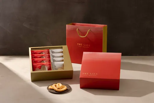 日月潭指標飯店推年節禮盒 人氣甜點、茶飲風味融入千層蝴蝶酥