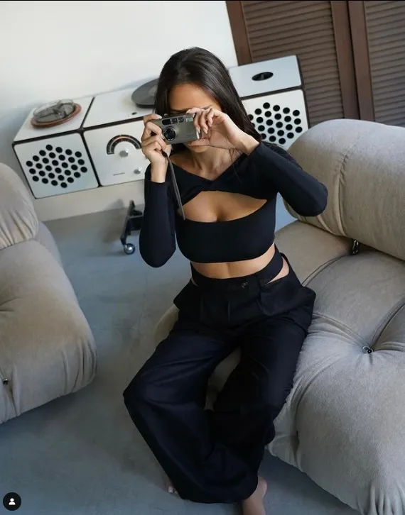 44歲的孫芸芸體態仍像少女。引自孫芸芸IG