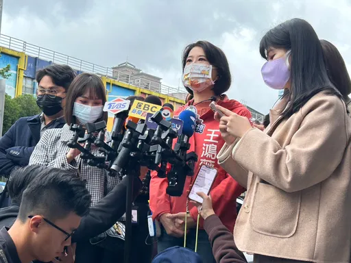 開酸吳怡農松機遷建政見 王鴻薇揪這點:國防部應該幫他補課